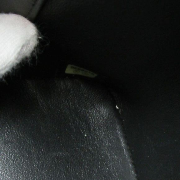 Chanel Caviar Skin Grained Calf Black Shoulder Bag - Picture 8 of 10